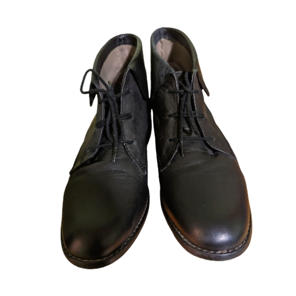 Steve Madden Leather Boots - Picture 7 of 8